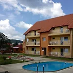 Couette-café Andreaapartmanok 3*