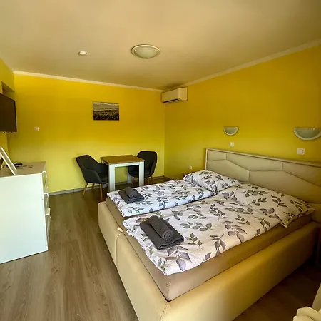 Andreaapartmanok Panzió Balatonfüred